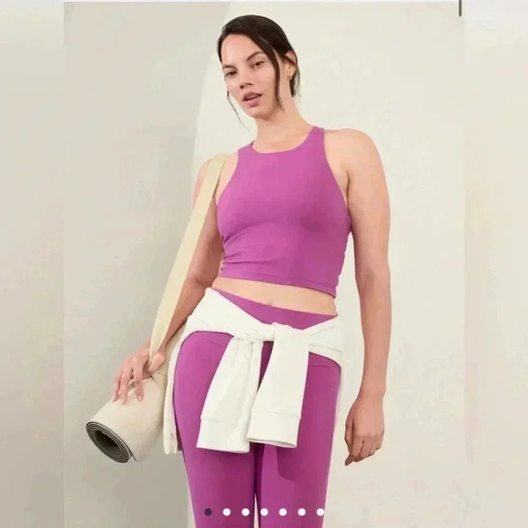 Athleta Other - Athleta PURPOSE CROP BRA A-C, Berry, Large